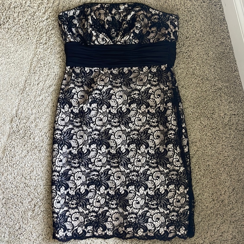Cocktail dress perfect for weddings, homecomings, form dinners.